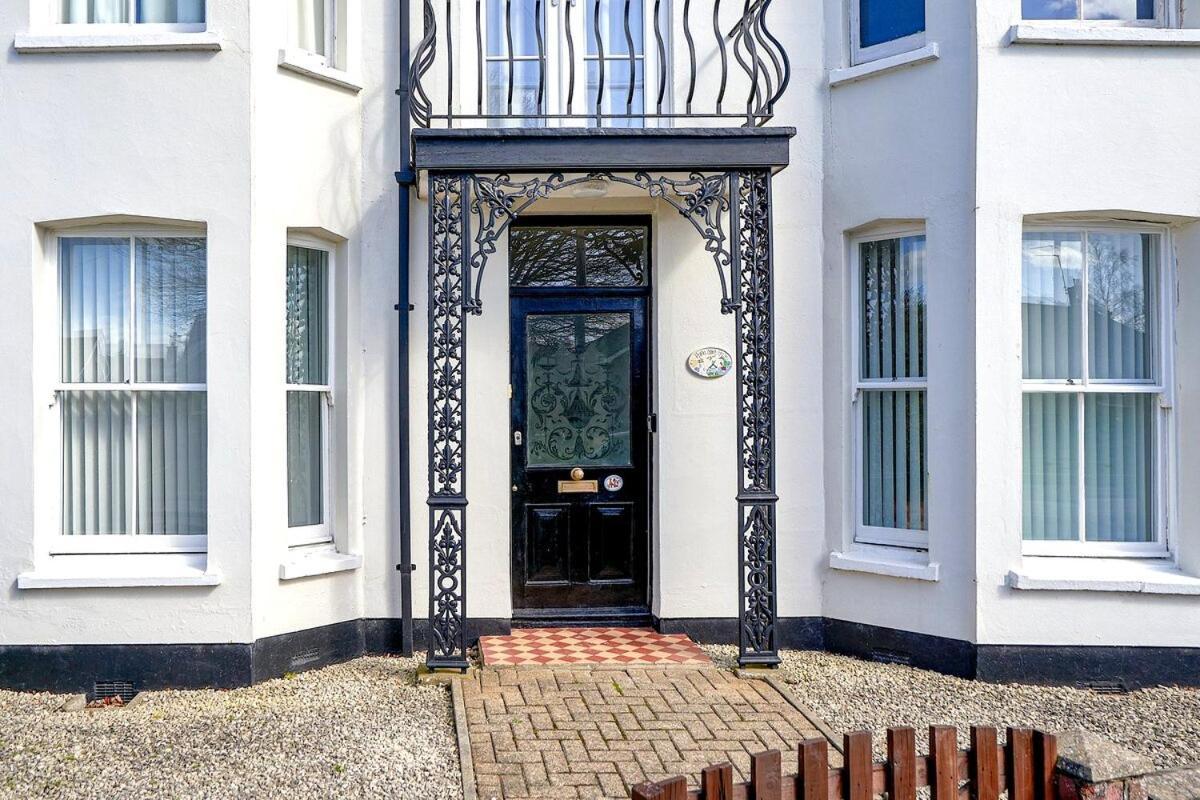 Stunning Ground Floor Apartment Near Southwold Exterior photo